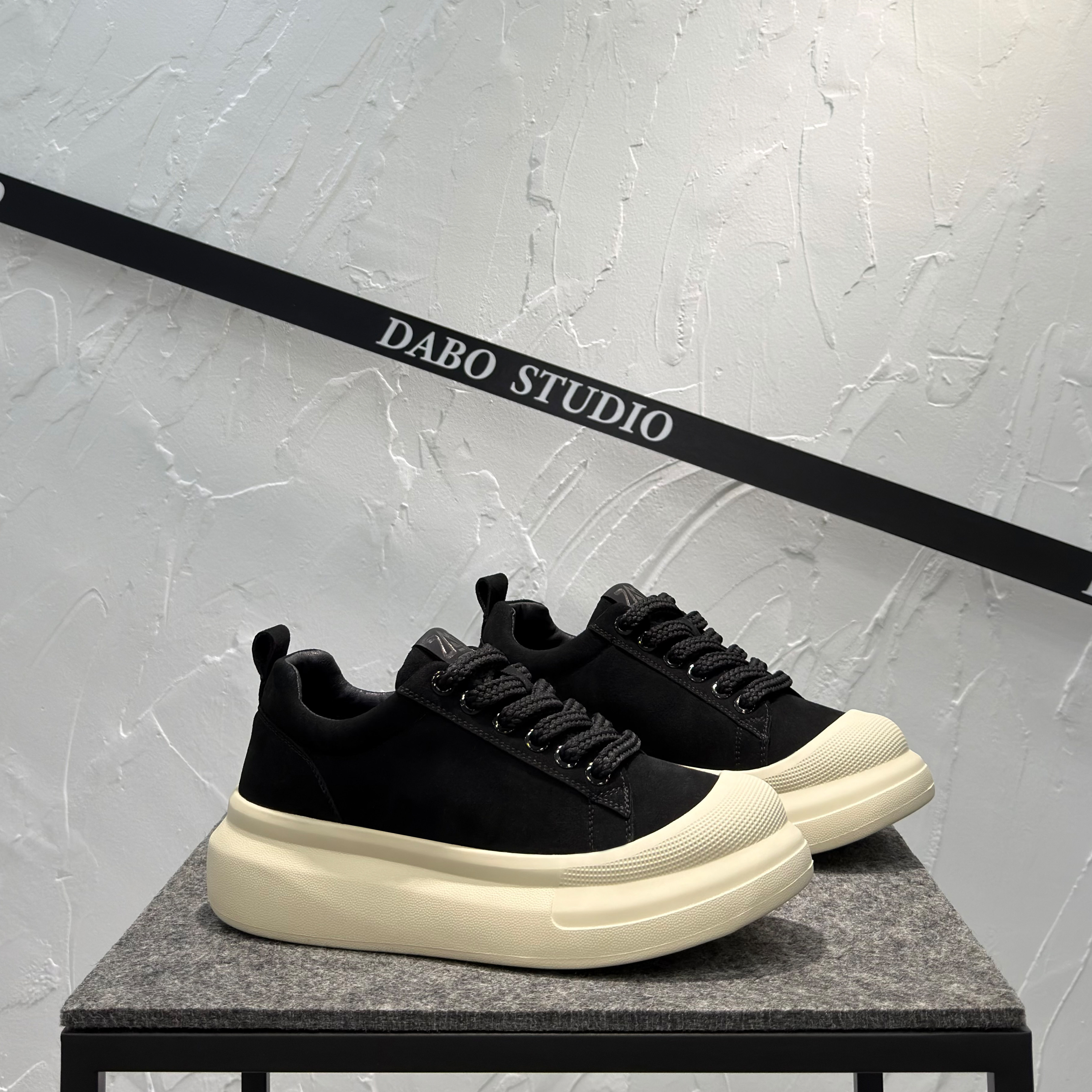 爆款男士休闲鞋新款真皮低帮鞋韩版潮厚底增高鞋百搭轻便系带板鞋,流行男鞋,时尚休闲鞋,淘宝优惠券,粉丝福利购,淘宝优惠卷