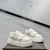 2025新款 潮流百搭厚底增高鞋 秋季 男鞋 面包鞋 小白鞋 低帮系带休闲鞋