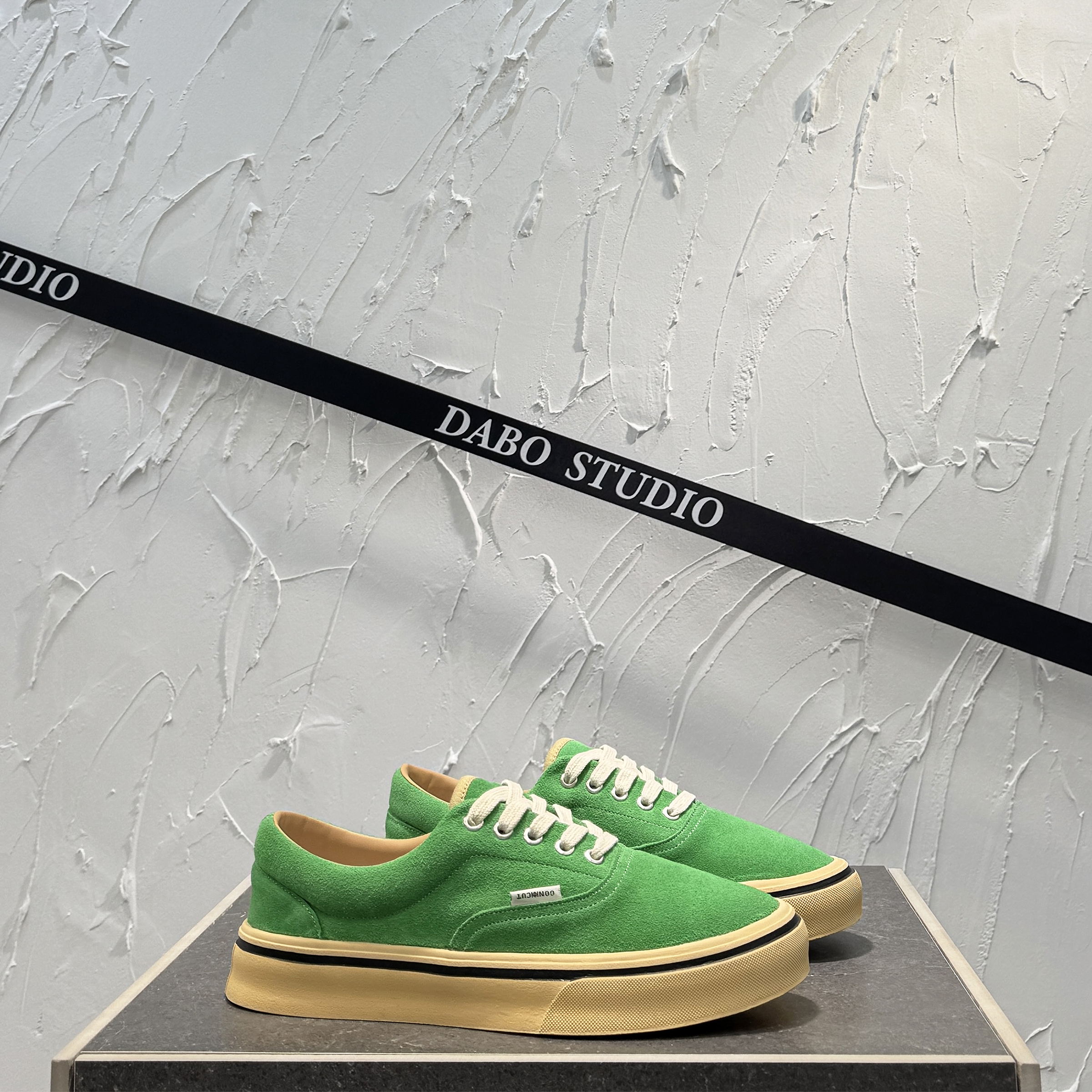 真皮系带休闲板鞋复古低帮鞋男