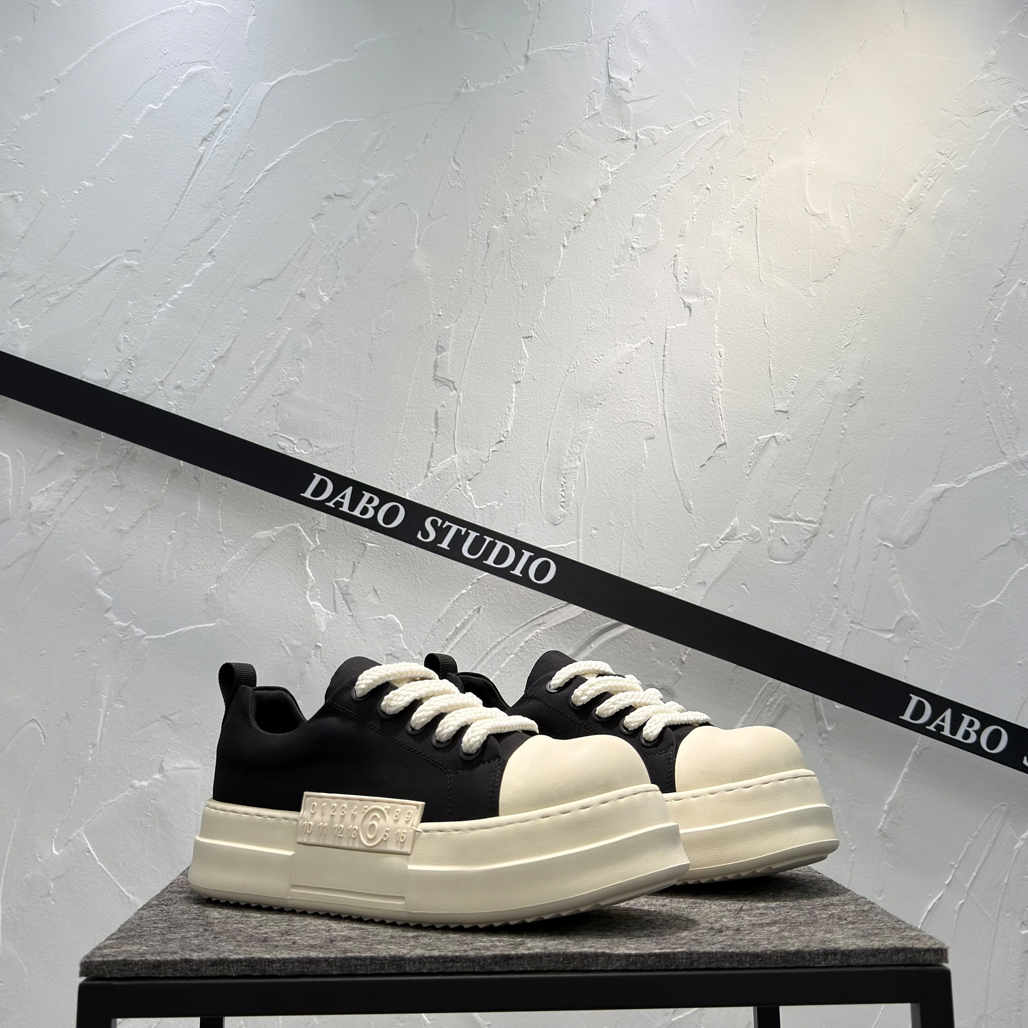 男鞋2026新款布面透气系带低帮鞋韩版潮厚底增高鞋百搭运动休闲鞋