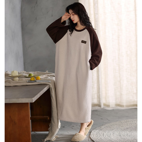 猫人2024新款睡裙女秋冬季珊瑚绒