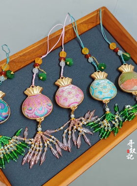 原创手工非遗手工宋锦钱袋子流苏吊坠名家旗袍压襟包挂车挂配饰品
