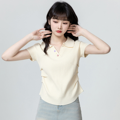 杏色POLO领针织短袖T恤女夏2026夏季新款褶皱收腰V领T恤短款上衣