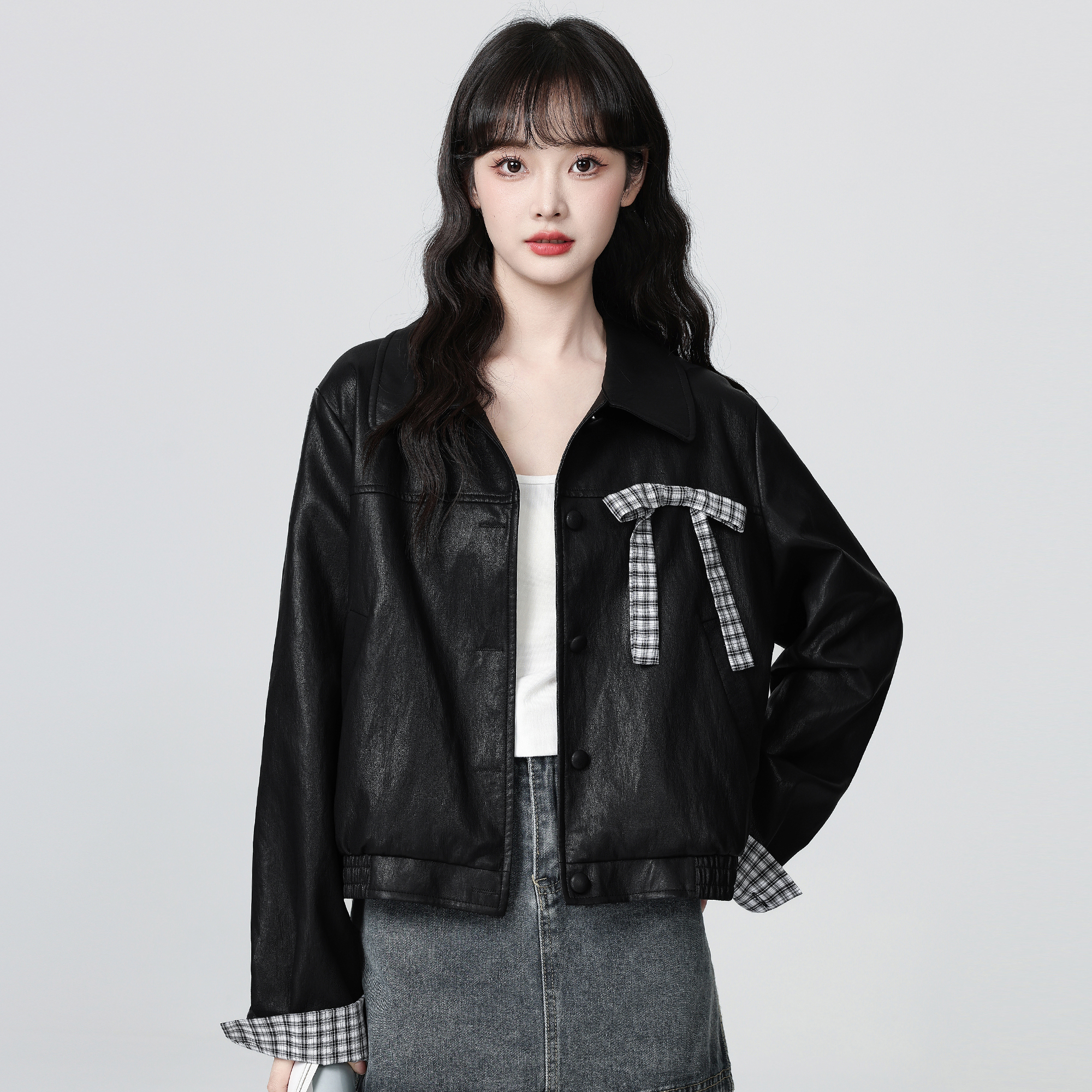 复古黑色PU皮衣外套女秋2025春秋新款蝴蝶结翻领夹克开衫短款上衣