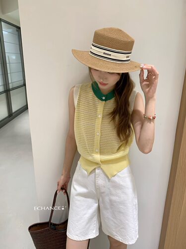 SY韩系新款时尚高品质设计感小众拼色领镂空条纹宽薄针织背心马甲