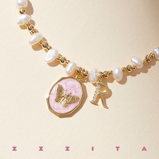 ZZZITA 【茱丽叶之约】定制925纯银字母蝴蝶吊坠淡水珍珠项链送人