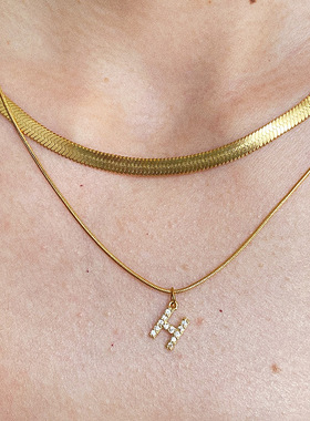 26个英文字母闪钻吊坠蛇骨链