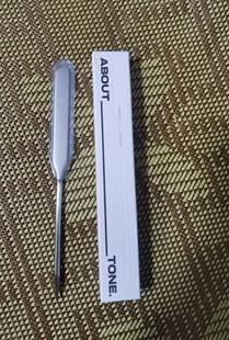 不锈钢材质轻薄易铺不吃粉 专业粉底刷 韩国ABOUT TONE粉底液铲