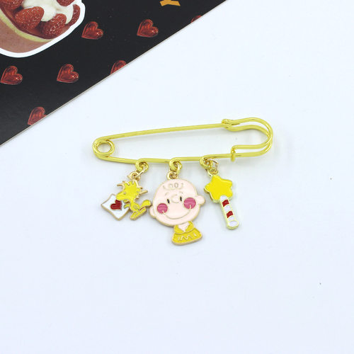 史努比卡通金属胸针查理