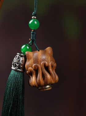 绿檀木创意九尾狐香囊扩