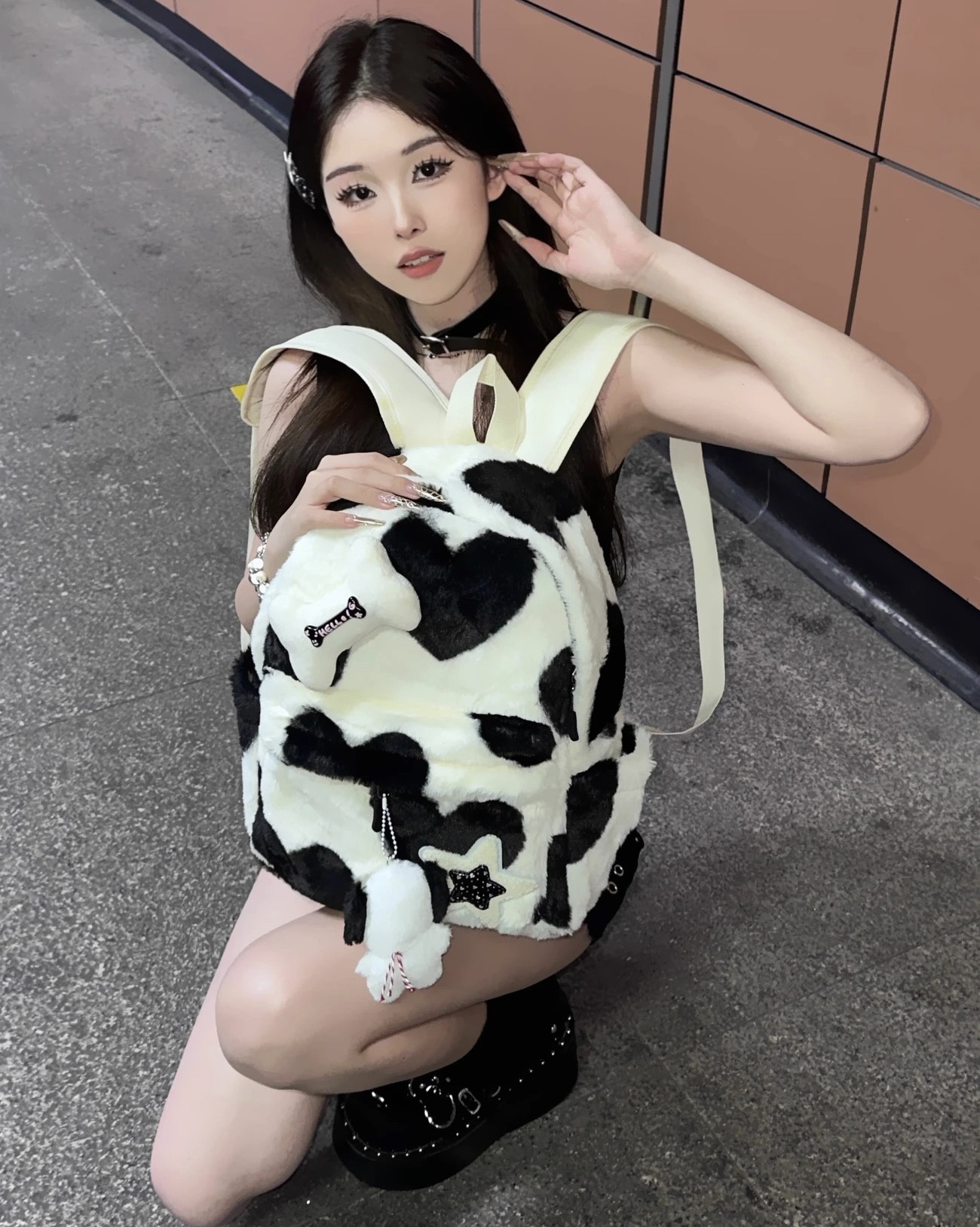 原创秋冬可爱高颜值背包奶牛星星少女毛绒大容量小众双肩包书包