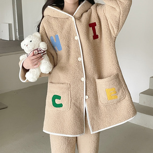 2025年新款卡其珊瑚绒睡衣女秋冬加绒加厚舒棉绒短睡袍家居服套装