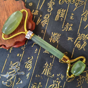 盛玉福滚轮精品美容按摩细嫩肌肤