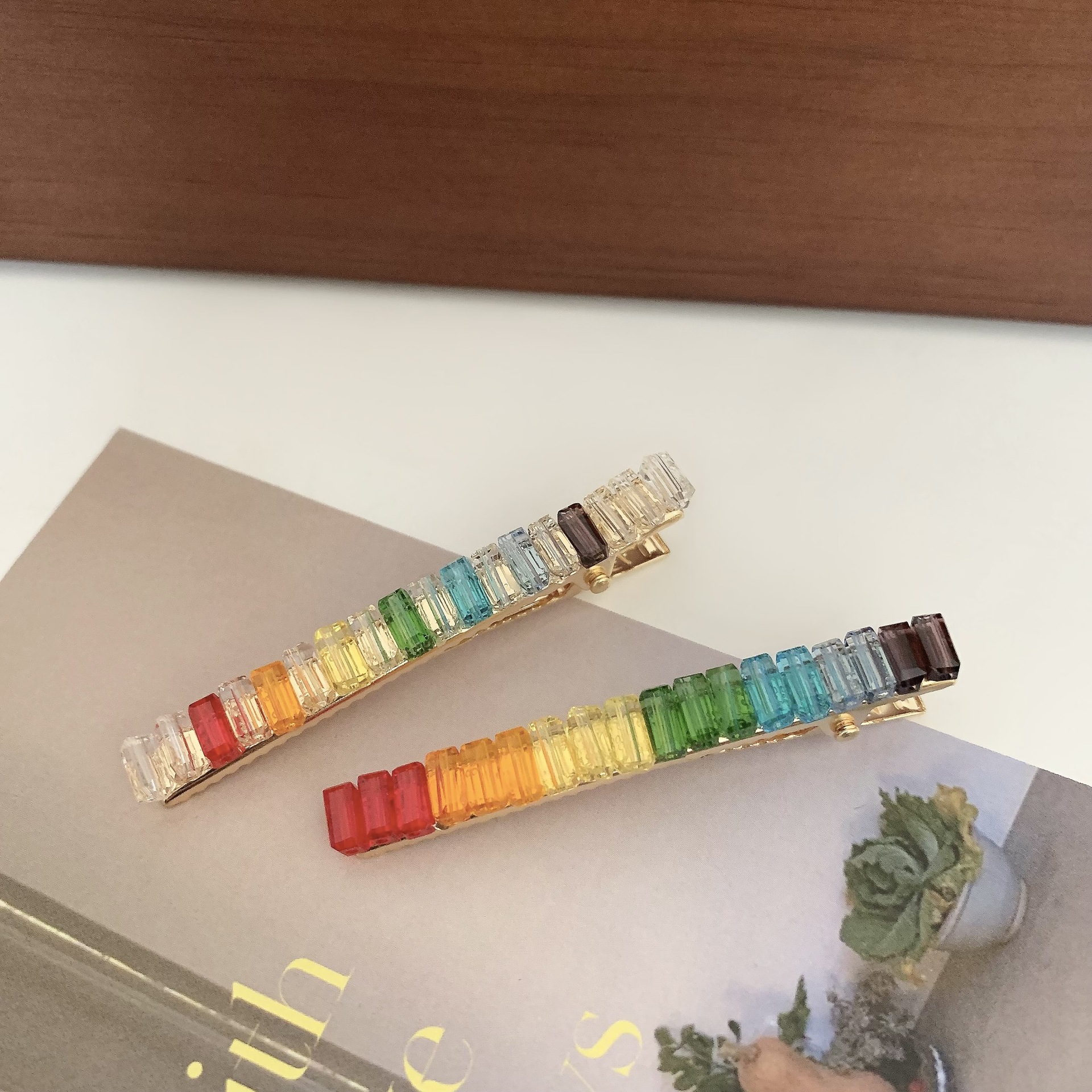 春夏新款法式复古精致丝绒超闪水钻发夹春夏后脑勺侧边刘海夹子