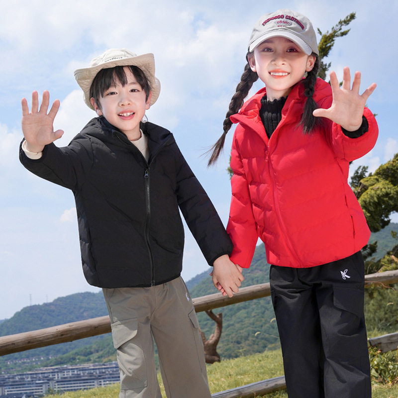 儿童羽绒服男女童新款运动舒适外套冬季连帽短版加厚保暖防寒服