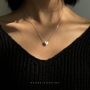 小黑屋990足银爱心简约吊坠项链简约高级情人节礼物百搭项链 呷
