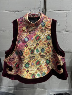 2025秋冬新款 马甲女宽松显瘦百搭织锦拼丝绒背心马甲 立领无袖