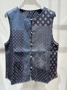 背心上衣6065 复古刺绣单排扣桑蚕丝马甲女无袖 2026春季 新品