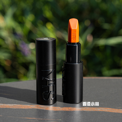 NARS祼黑管唇膏敢欲显白丝滑