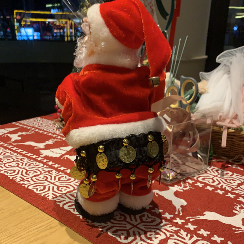 2025新款扭屁股抖臀圣诞老人电动音乐圣诞节玩具礼物