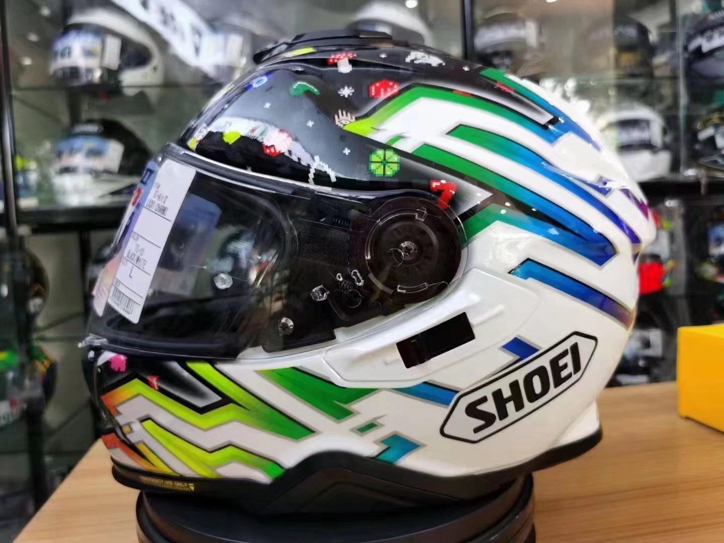 Shoei GT-Air ll电玩版花幸运星头盔