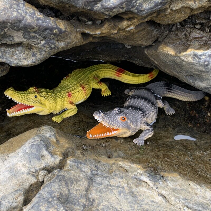 仿真软胶鳄鱼捏捏叫恐怖幼儿园儿童认知小玩具礼品假爬行动物模型