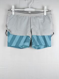 2in1 Agravic Parley Short CG2453 adidas 女子运动短裤 Terrex