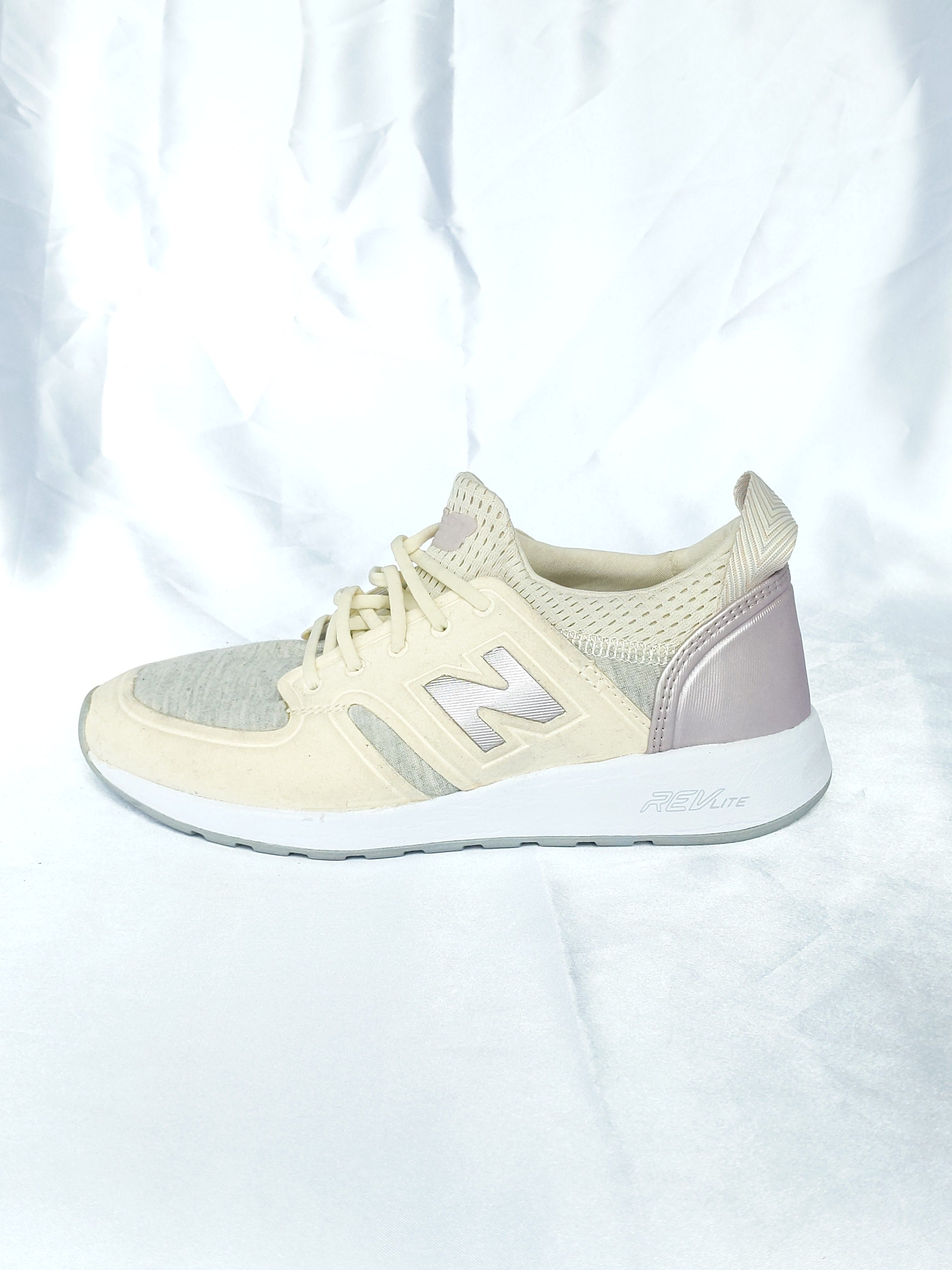 New Balance / NB 420系列 女子经典款休闲鞋 WRL420SD 35码 出样