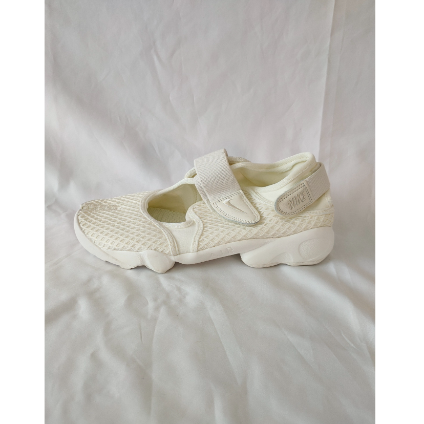 正品 耐克 Nike Air Rift 'Sail' 女子分趾呼吸忍者鞋 HM8288-101