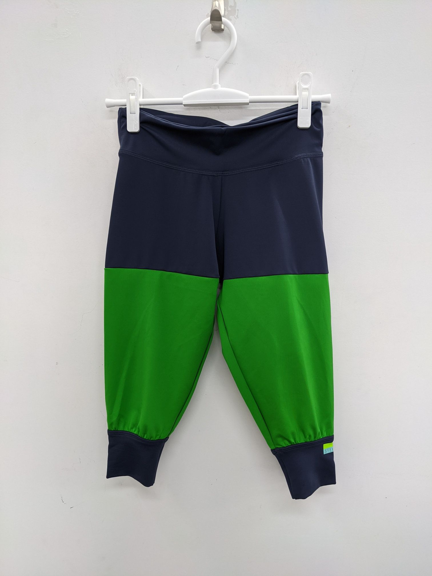 ADIDAS STELLA SPORT 3/4 女子跑步健身瑜伽运动七分裤 S21214