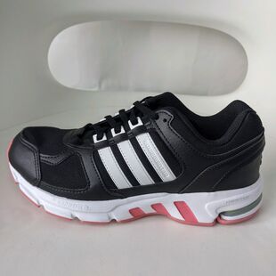 酷动城 adidas Equipment 10 U 女子复古经典款休闲跑步鞋 GZ5305