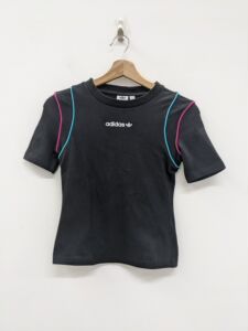 酷动城 ADIDAS SLIM TEE 女子显瘦显曲线夏天清爽短袖T恤 GC8767