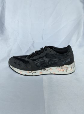 亚瑟士 Asics Tiger HyperGEL-LYTE 女子休闲跑步鞋 1193A074-001