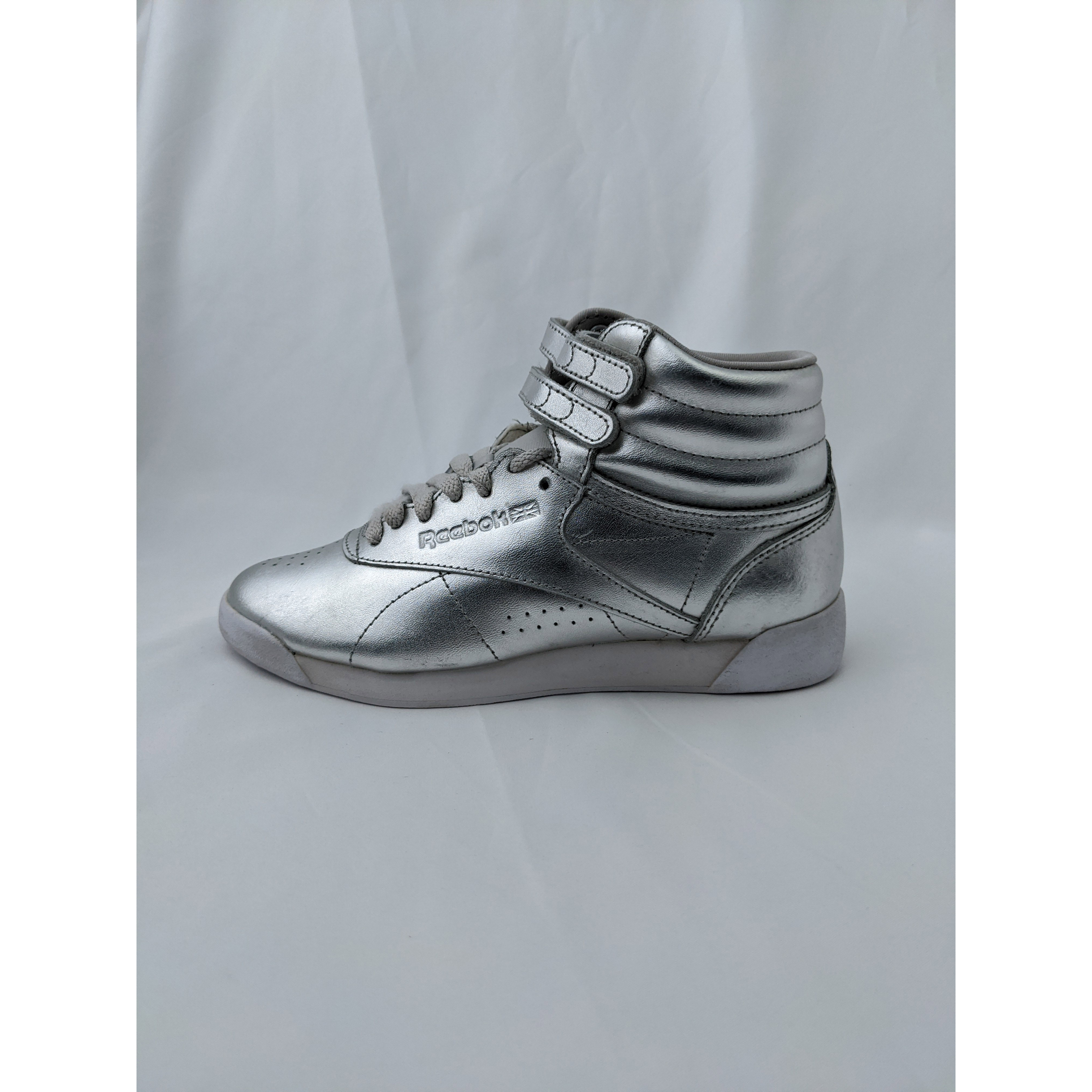 锐步 Reebok Freestyle Hi Metallic Silver 女高帮休闲鞋 BS9944