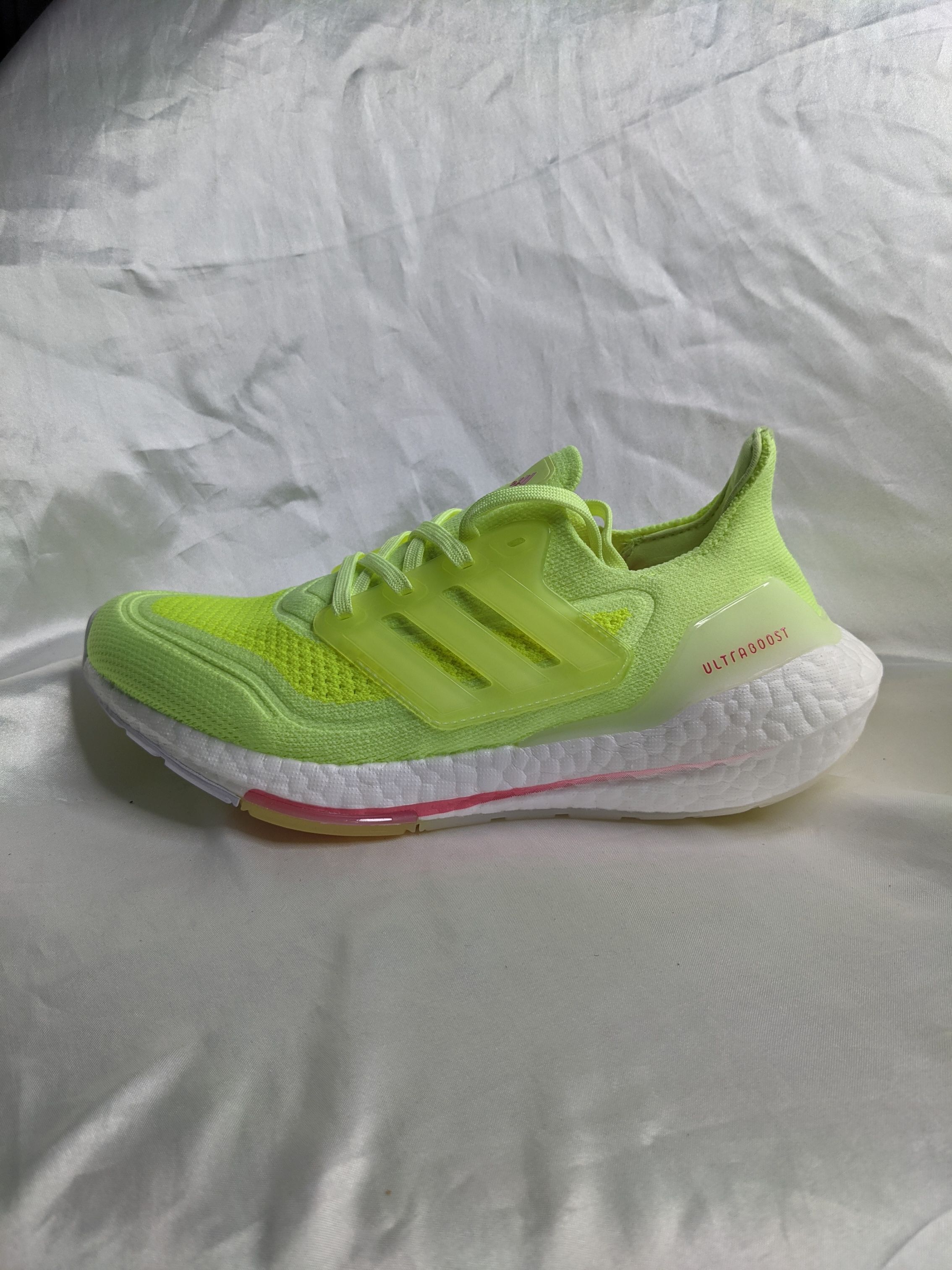 adidas ultraboost 21 ub 21 女子顶配旗舰款跑步鞋休闲鞋 fy0398