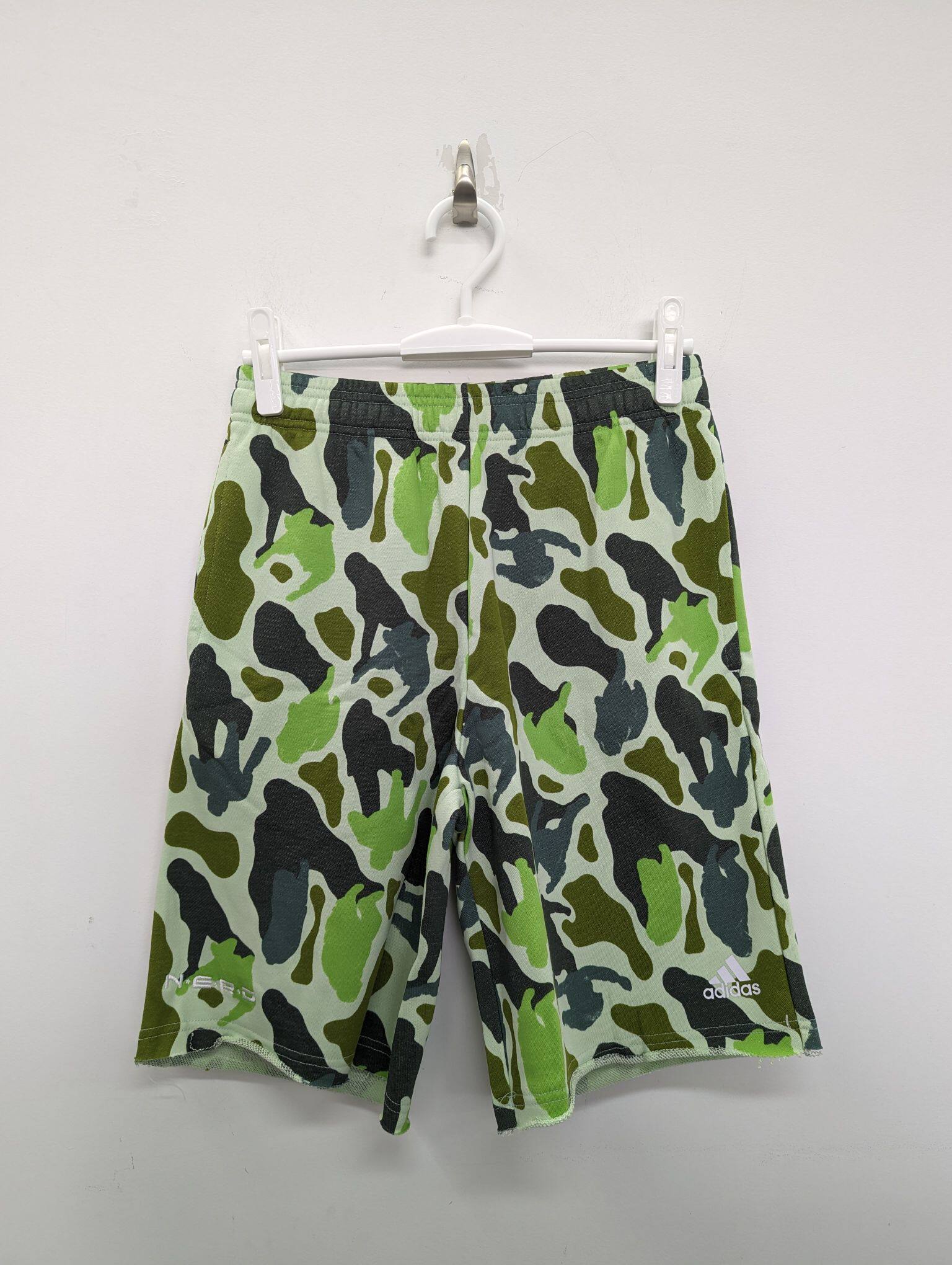 ADIDAS N.E.R.D. Essentials Shorts 菲董联名款迷彩短裤 DG8621