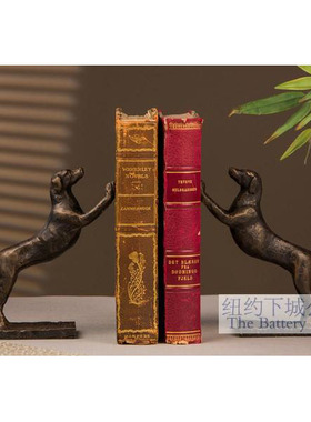 纽约下城公园美式铸铁书档桌面