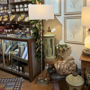 现 纽约下城公园进口 奎恩蒂奇香槟银竹节水晶底座装饰落地灯