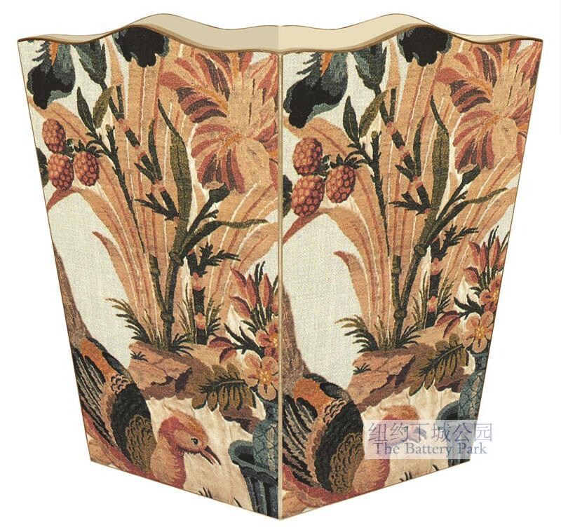 现 纽约下城公园进口小亚细亚花园秋色送爽木质垃圾桶纸巾盒