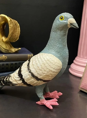 现 纽约下城公园进口天空小精灵灰鸽手绘铸铁摆件