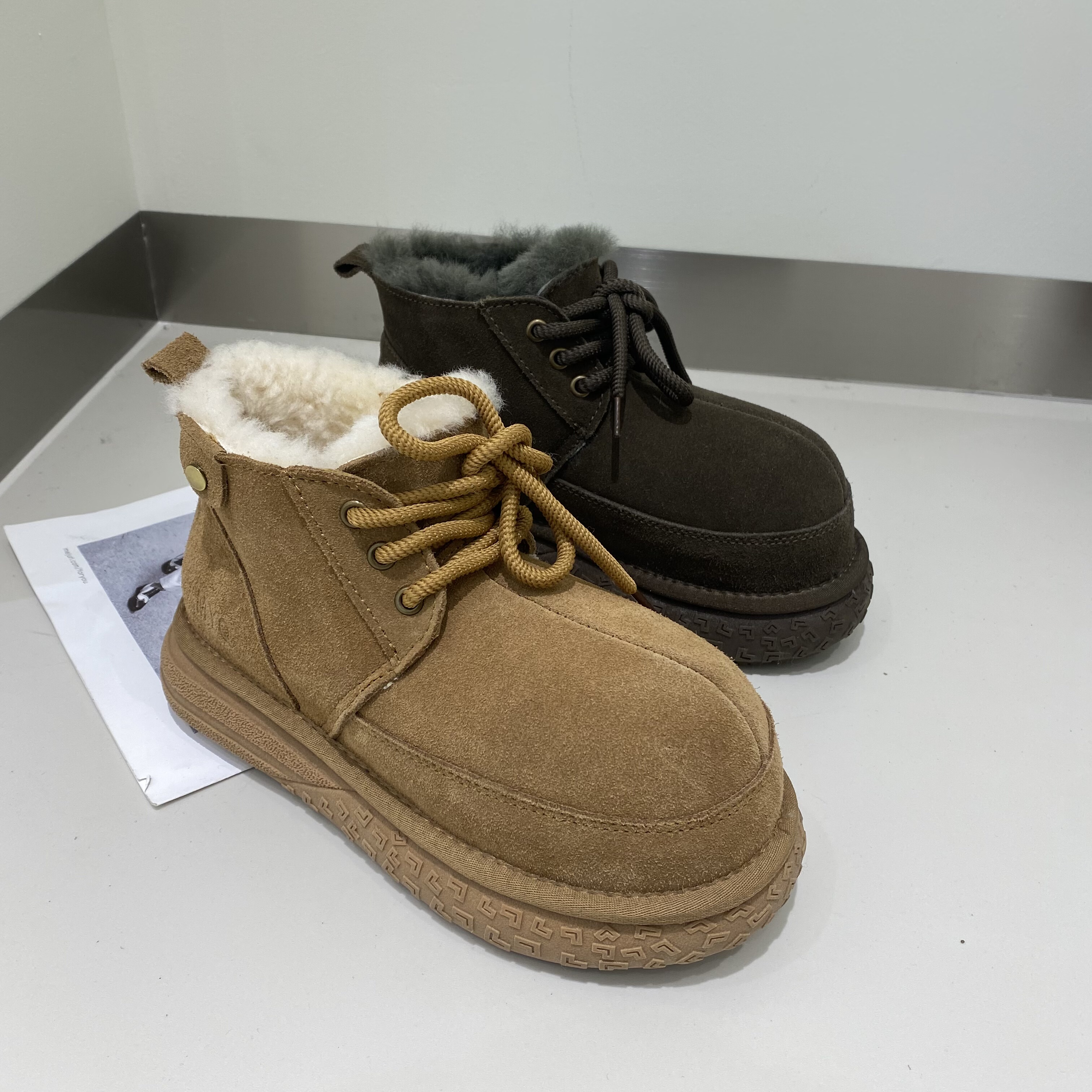 2025冬季纯皮女靴防滑厚底羊毛雪地靴磨砂皮皮毛一体面包靴女潮靴