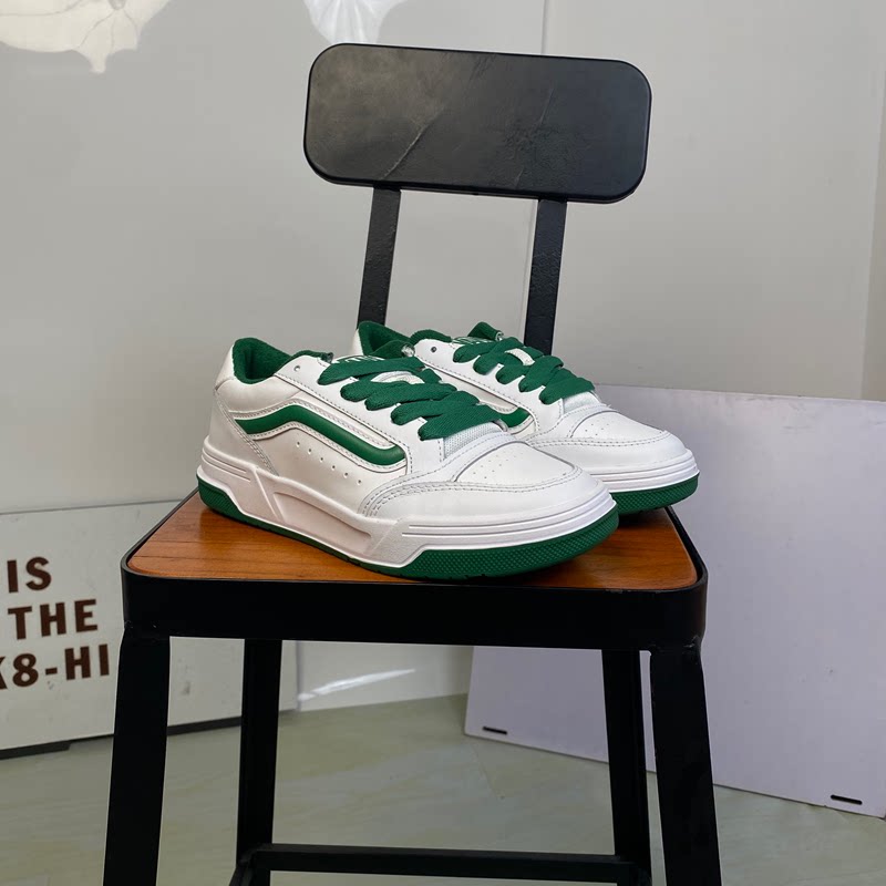 VANS范斯男女同款低帮小白板鞋