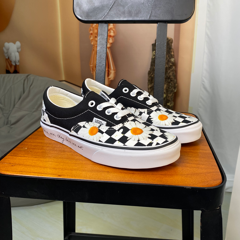 女码清货VANS低帮休闲帆布板鞋