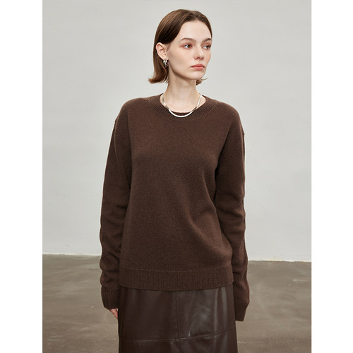 蝶之河毛圆领套头上衣羊绒衫