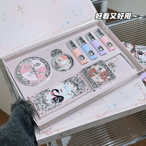 花晓知平替天鹅芭蕾彩妆礼盒