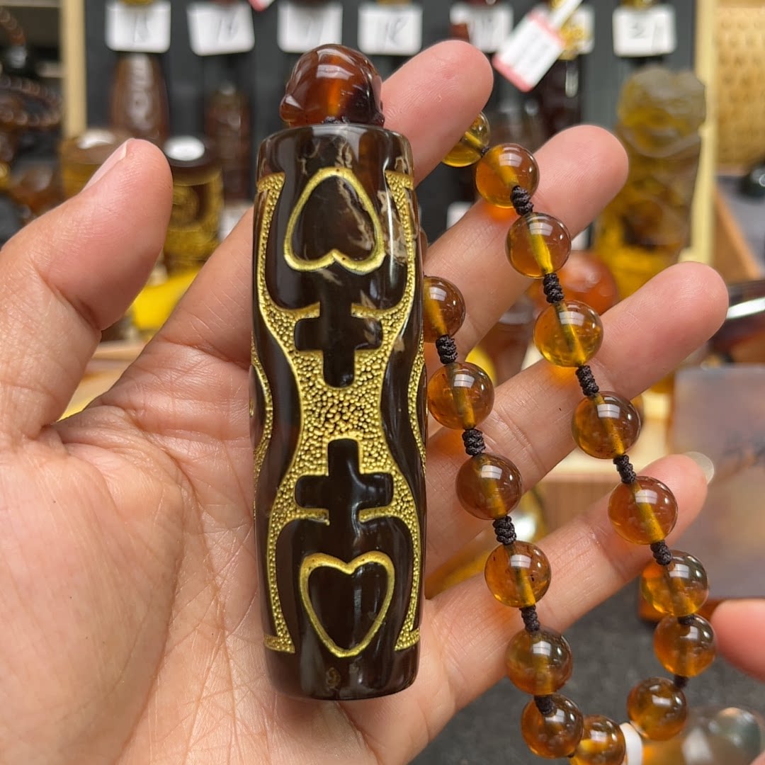 蜜蜡宝瓶十眼天珠