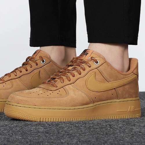 Nike耐克Air Force 1空军一号小麦色低帮板鞋男休闲鞋CJ9179-200
