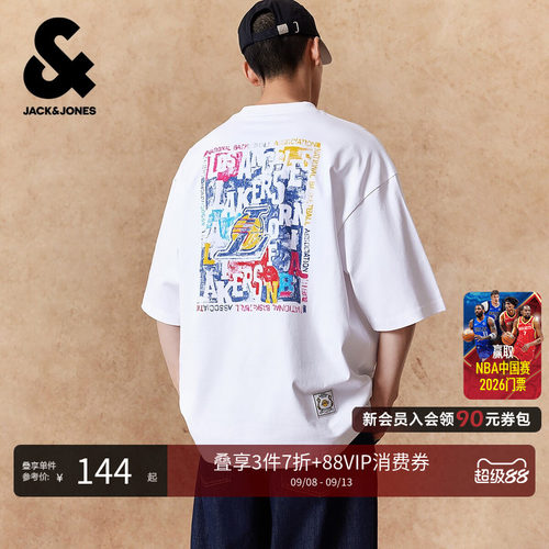 廓形版型；罗纹圆领领口；背后印花图案设计