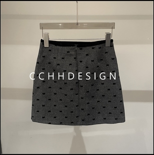 气质百搭波点小众减龄时尚 新款 洋气高级半身裙 2025冬季 欧洲站女装