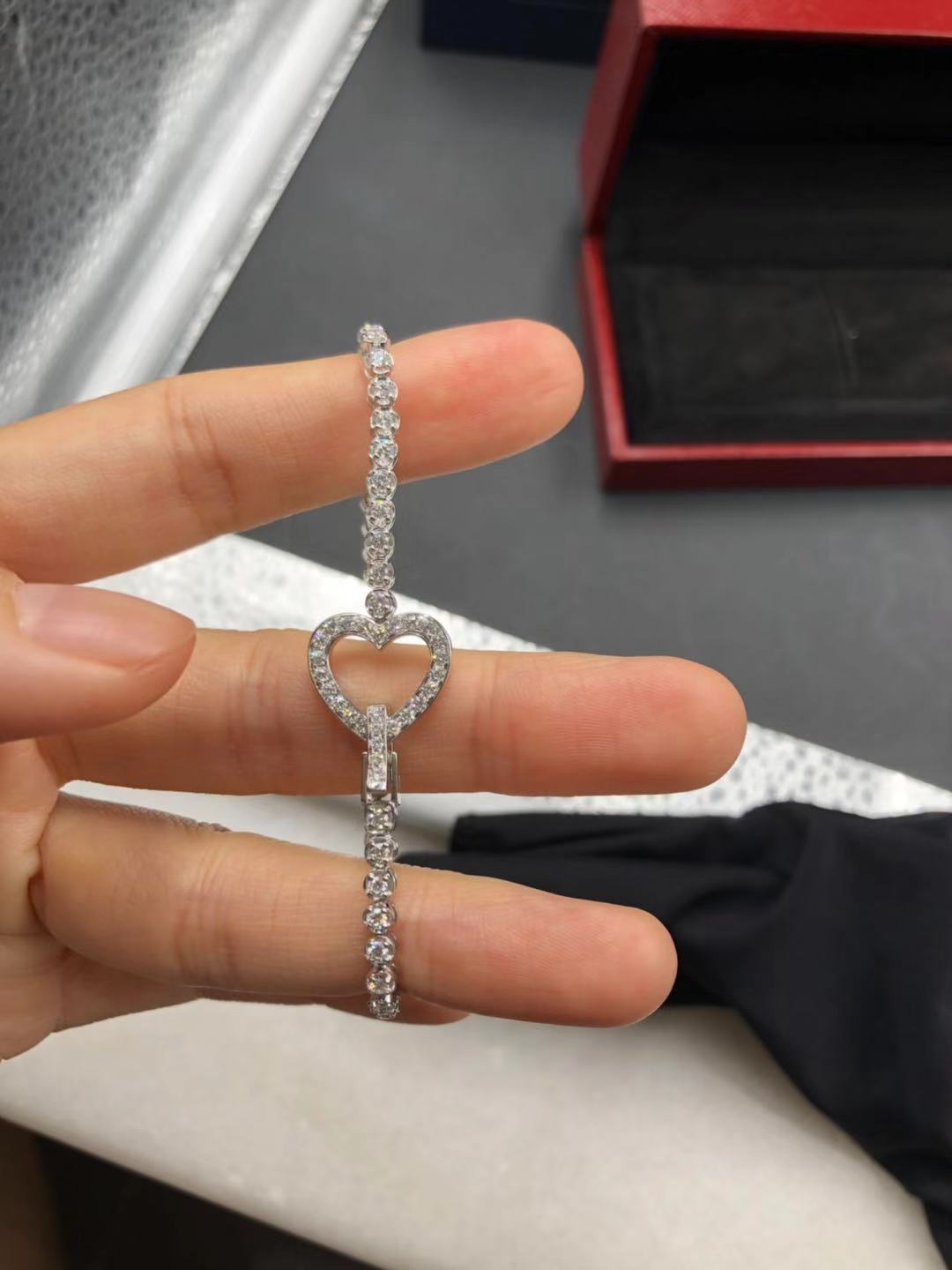 定制钻石手链18k金 满钻钻石手链 私人高端定制珠宝首饰 专柜正品